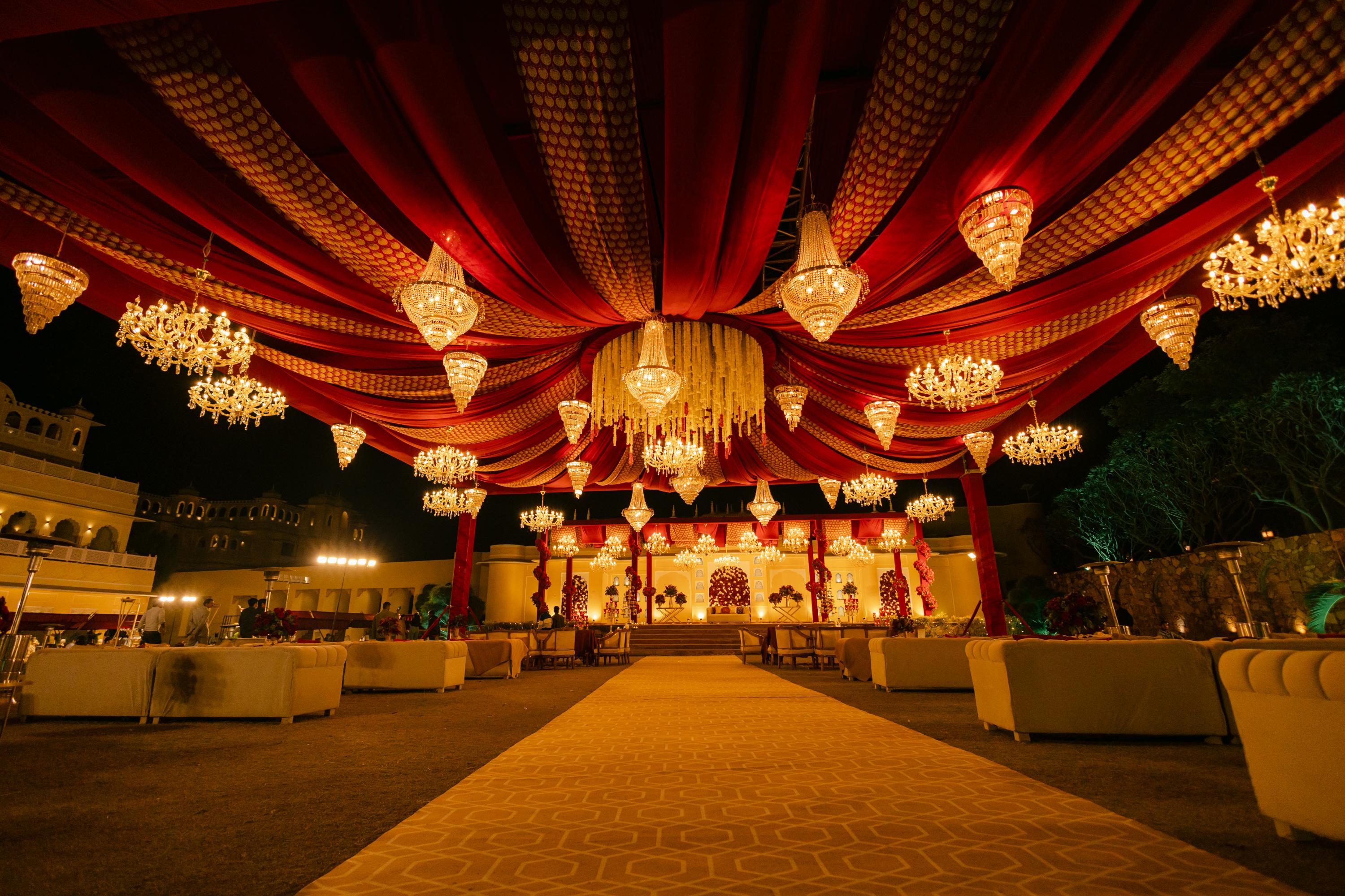 The Ultimate Guide to Destination Wedding Planning